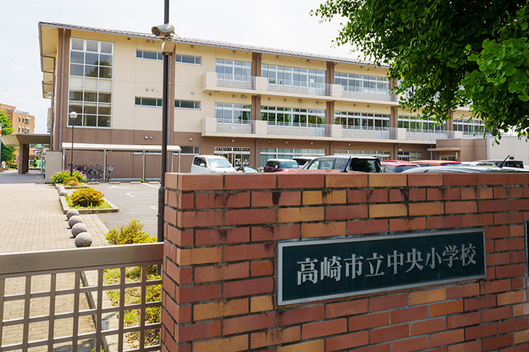 中央小学校